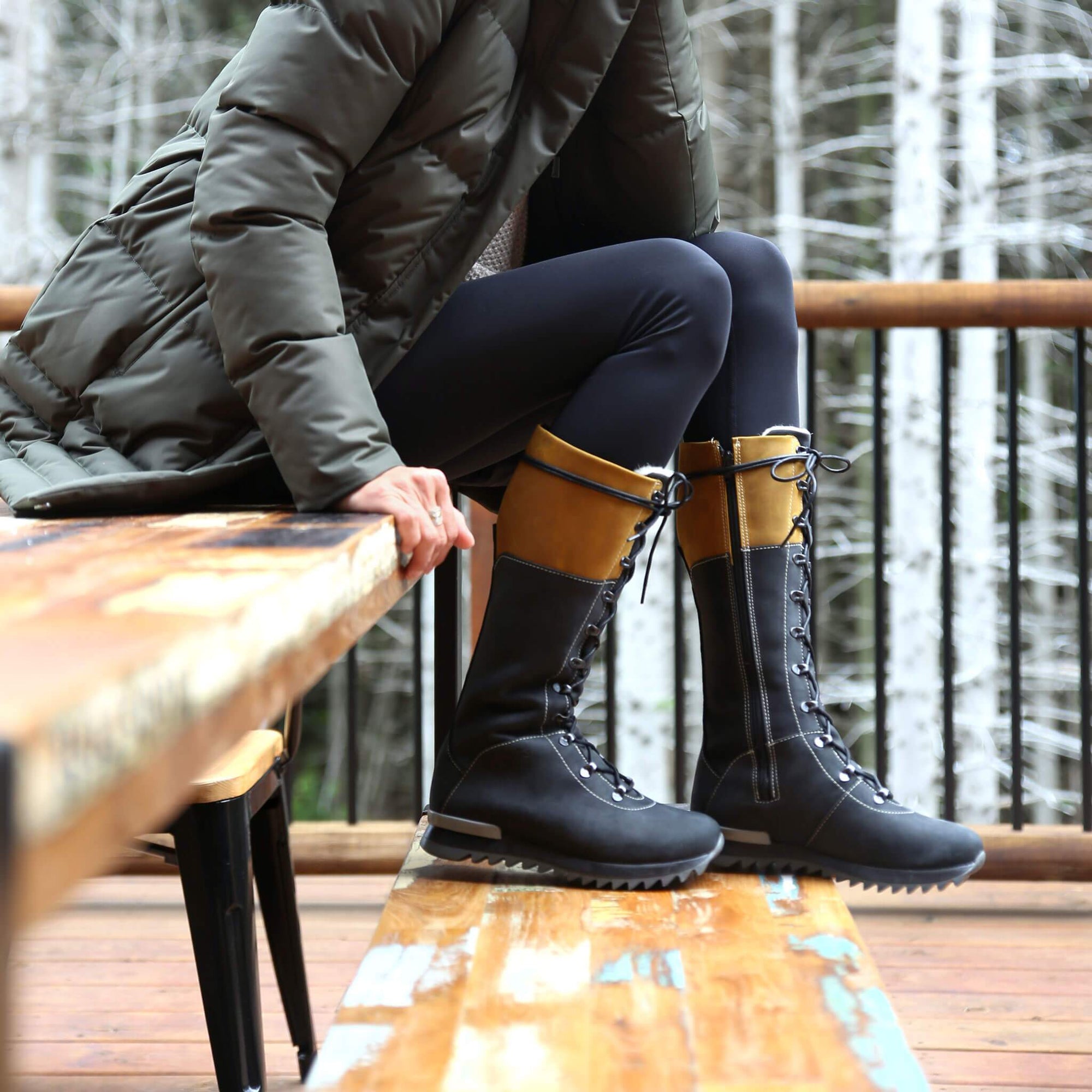 Peak Winter Boot for Women - Black-Sari 